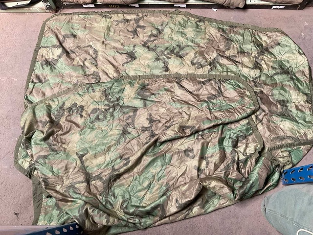 Wet weather poncho liner (7x)
