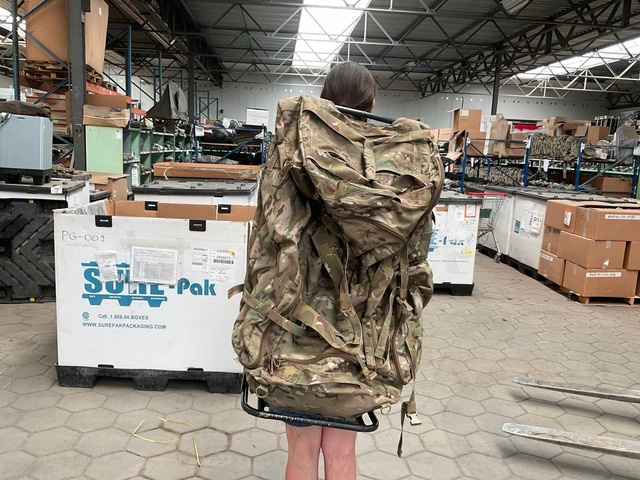 Backpack on wheels OCP