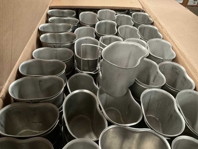 Water canteen cup (235x)