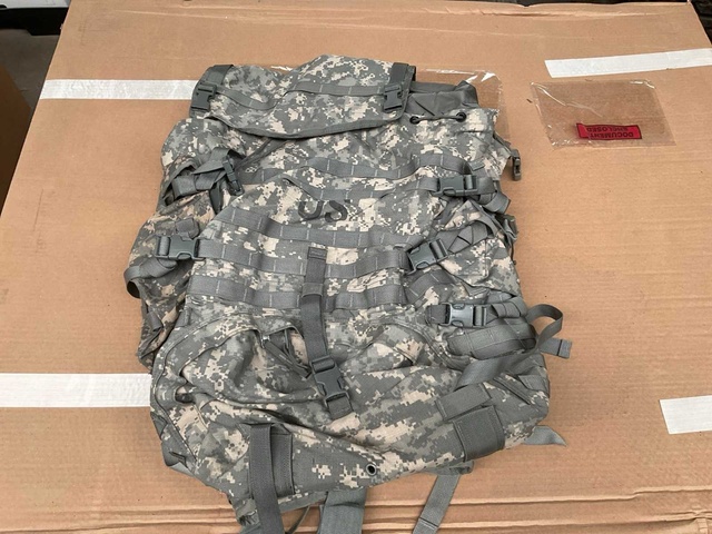 Fieldpack large complete set UCP (20x)
