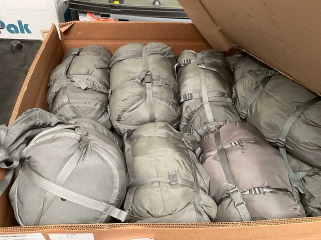 Modular sleeping bag system (26x)