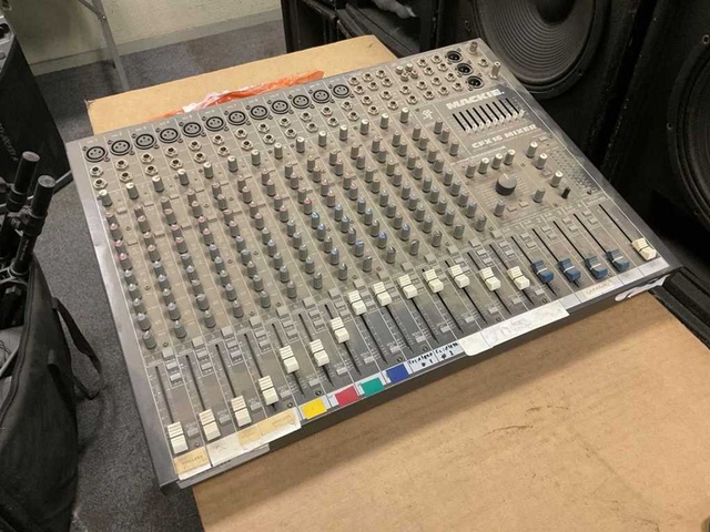 Mackie CFX16 MIXER Mengpaneel