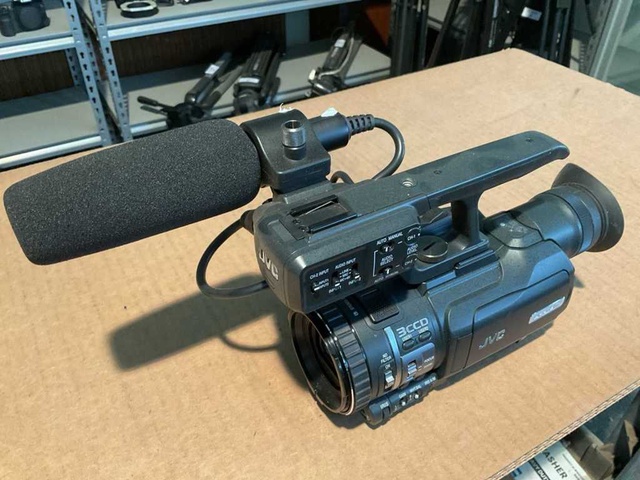 JVC GY-HM150U Videocamera