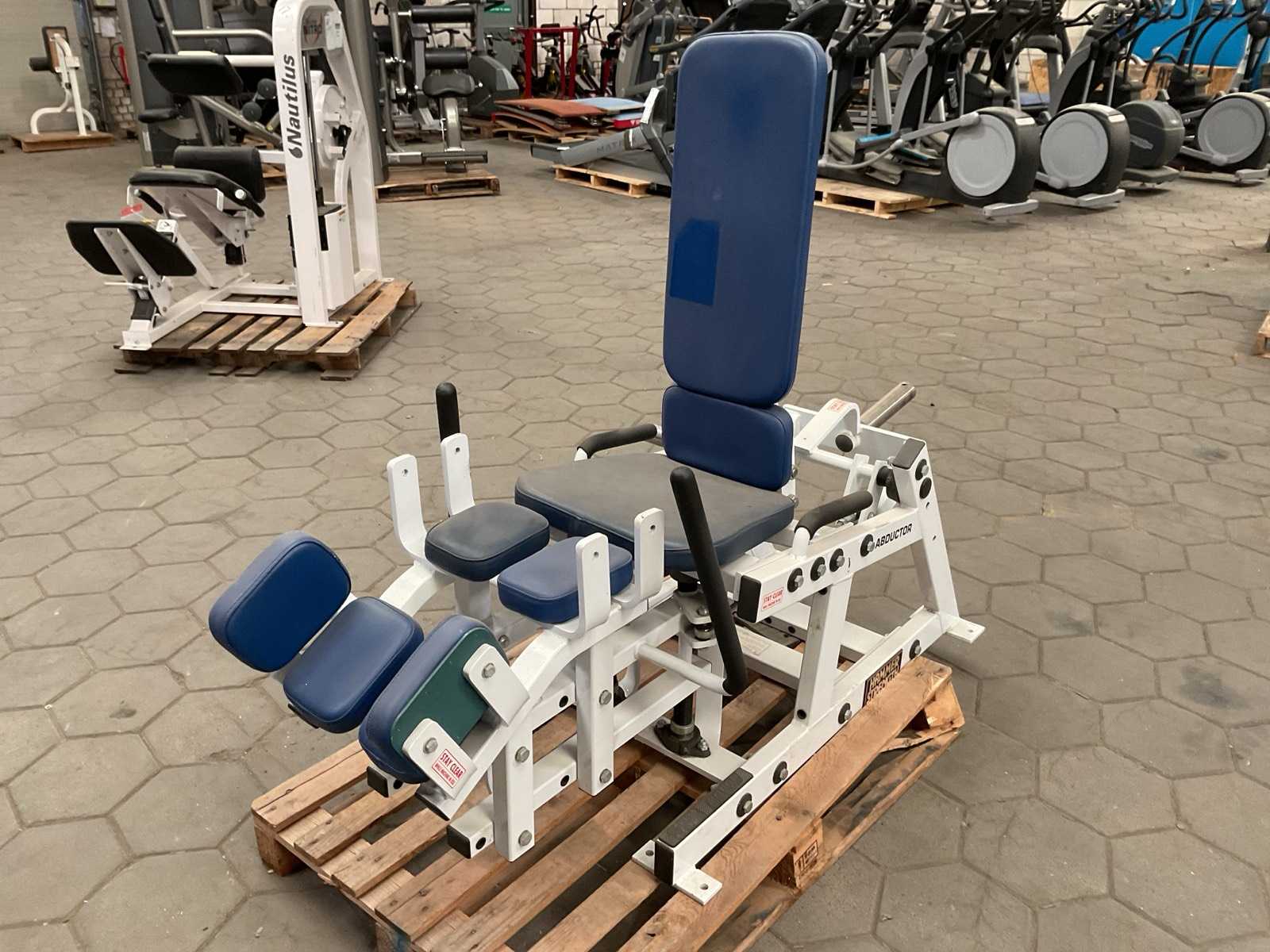 Motion Technology Hammer strength Abductor