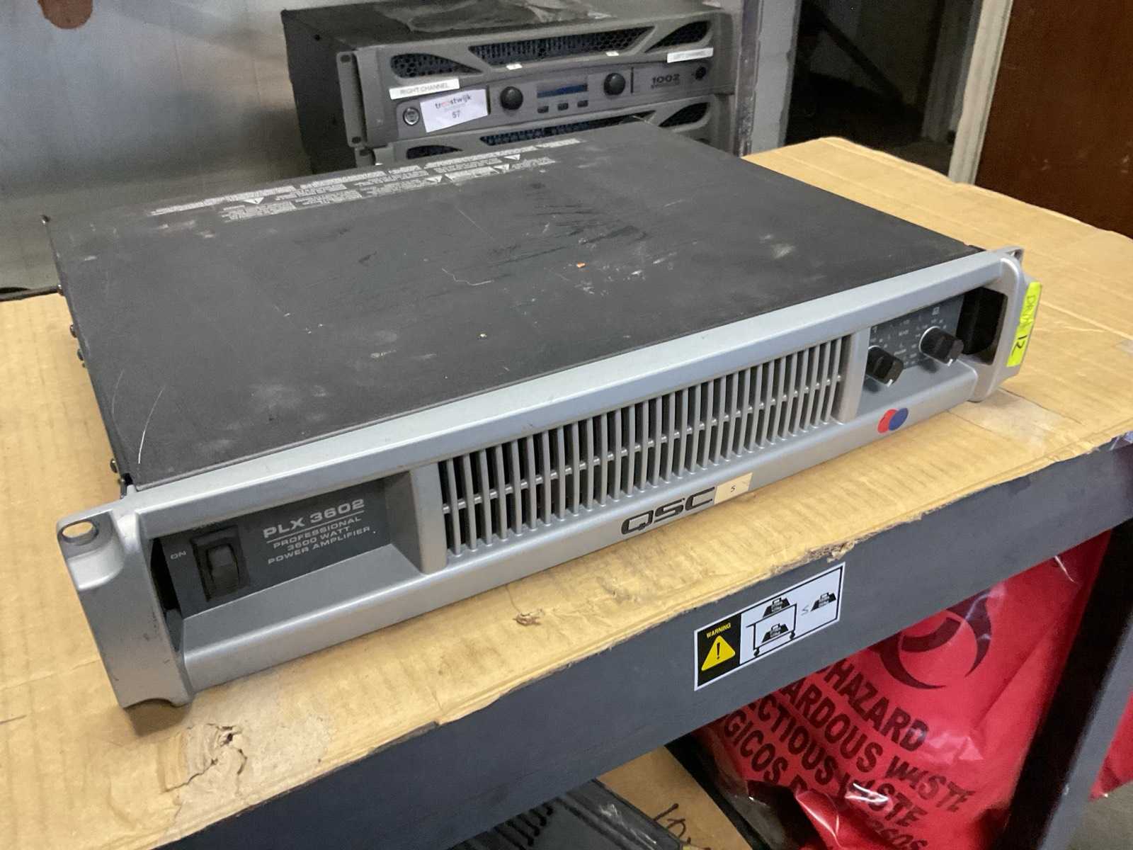 QSC PLX 3602 Power Amplifier (2x)