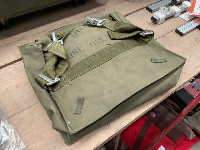 Life raft case