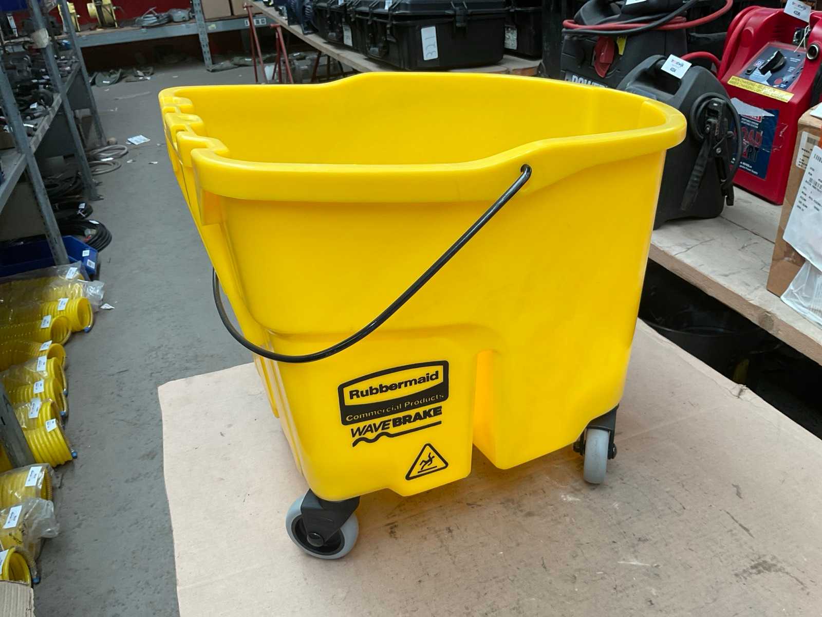 Rubbermaid Mopping system