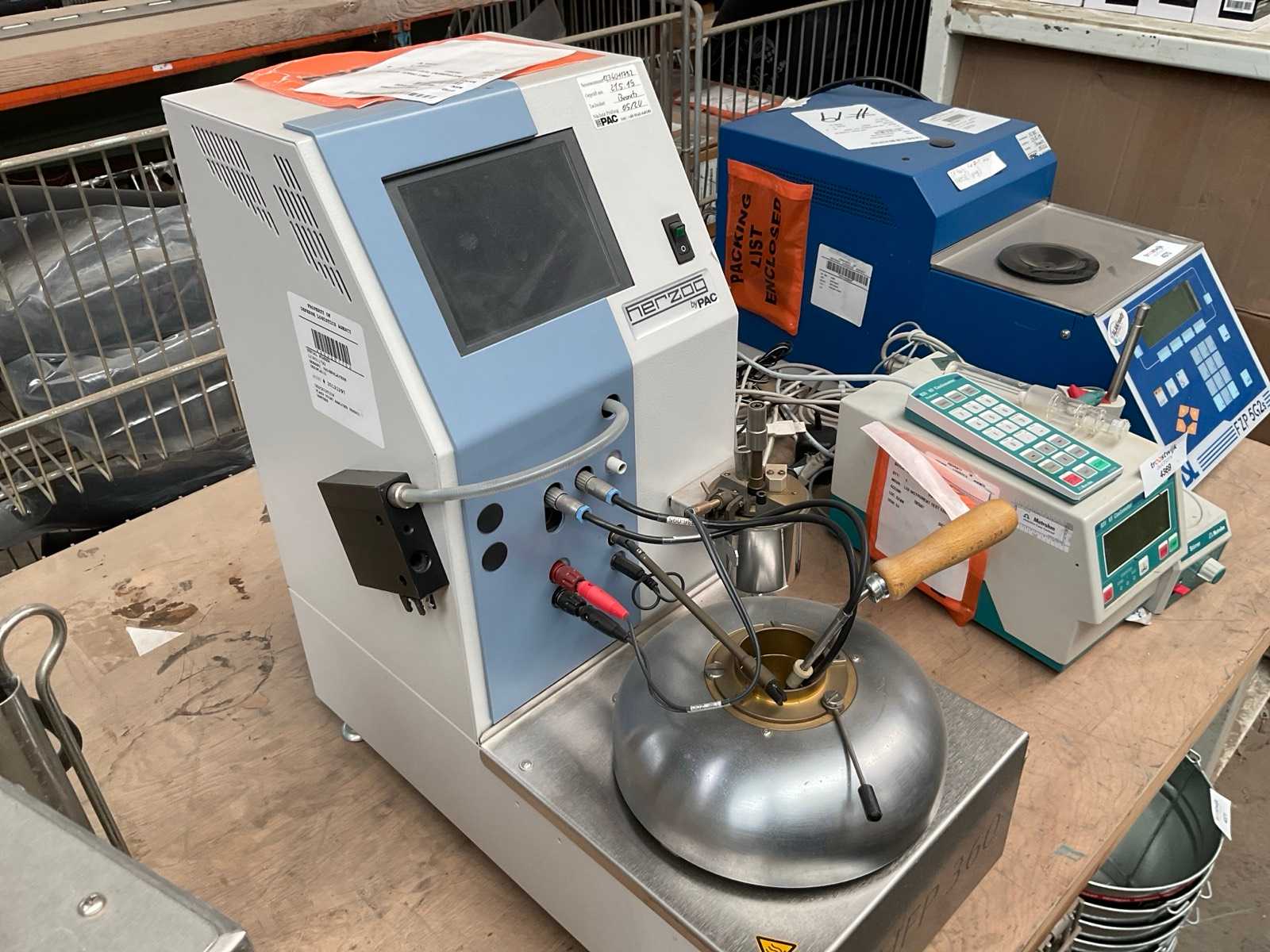 HFP 360 Flash point tester