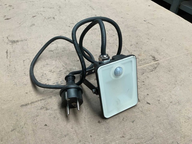 Fluxon LB10FP Schijnwerper met bewegingssensor