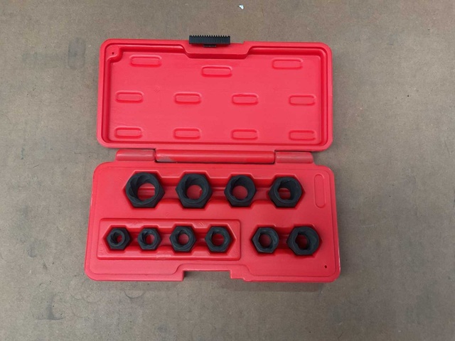 Seneca Go through nut set