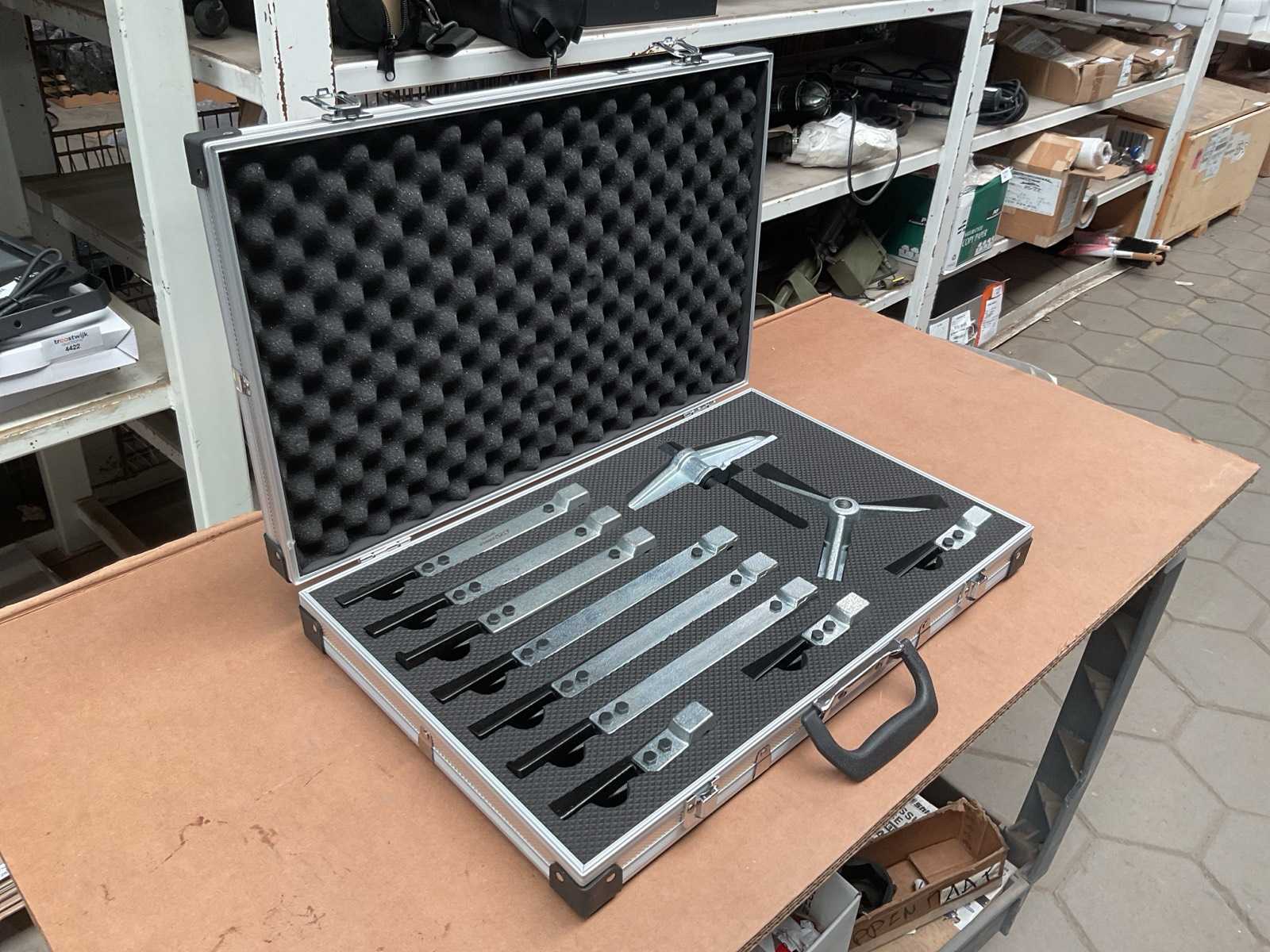 XP Tools GP2P3D Bearing puller set