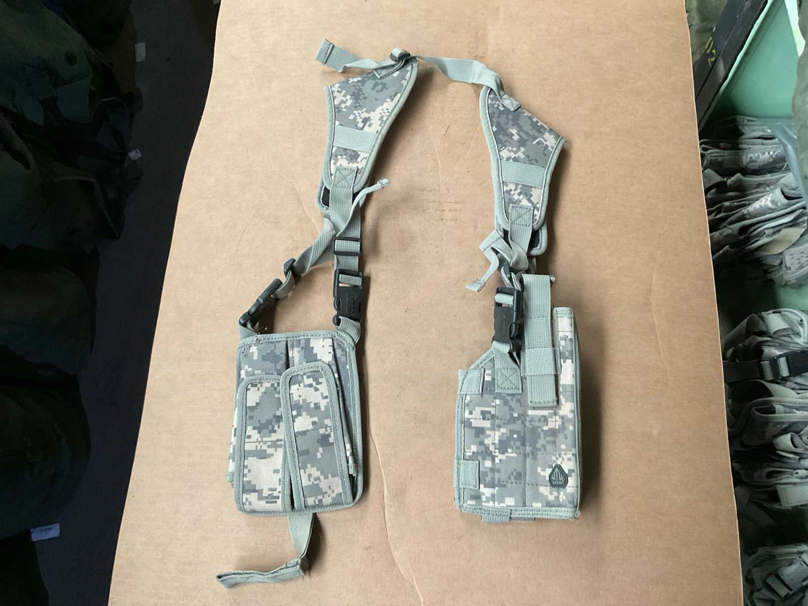 UTG Shoulder holster (5x)
