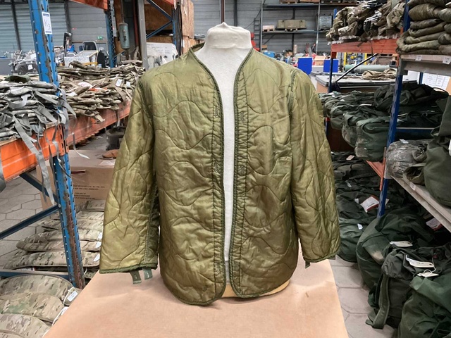 Cold weather coat liner (7x)