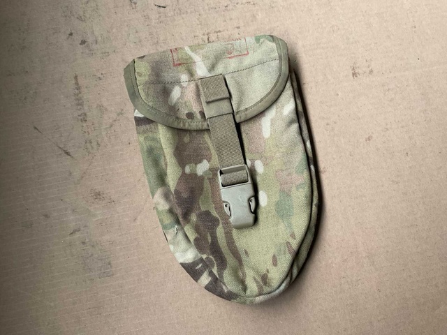 Intrenching tool carrier (50x)