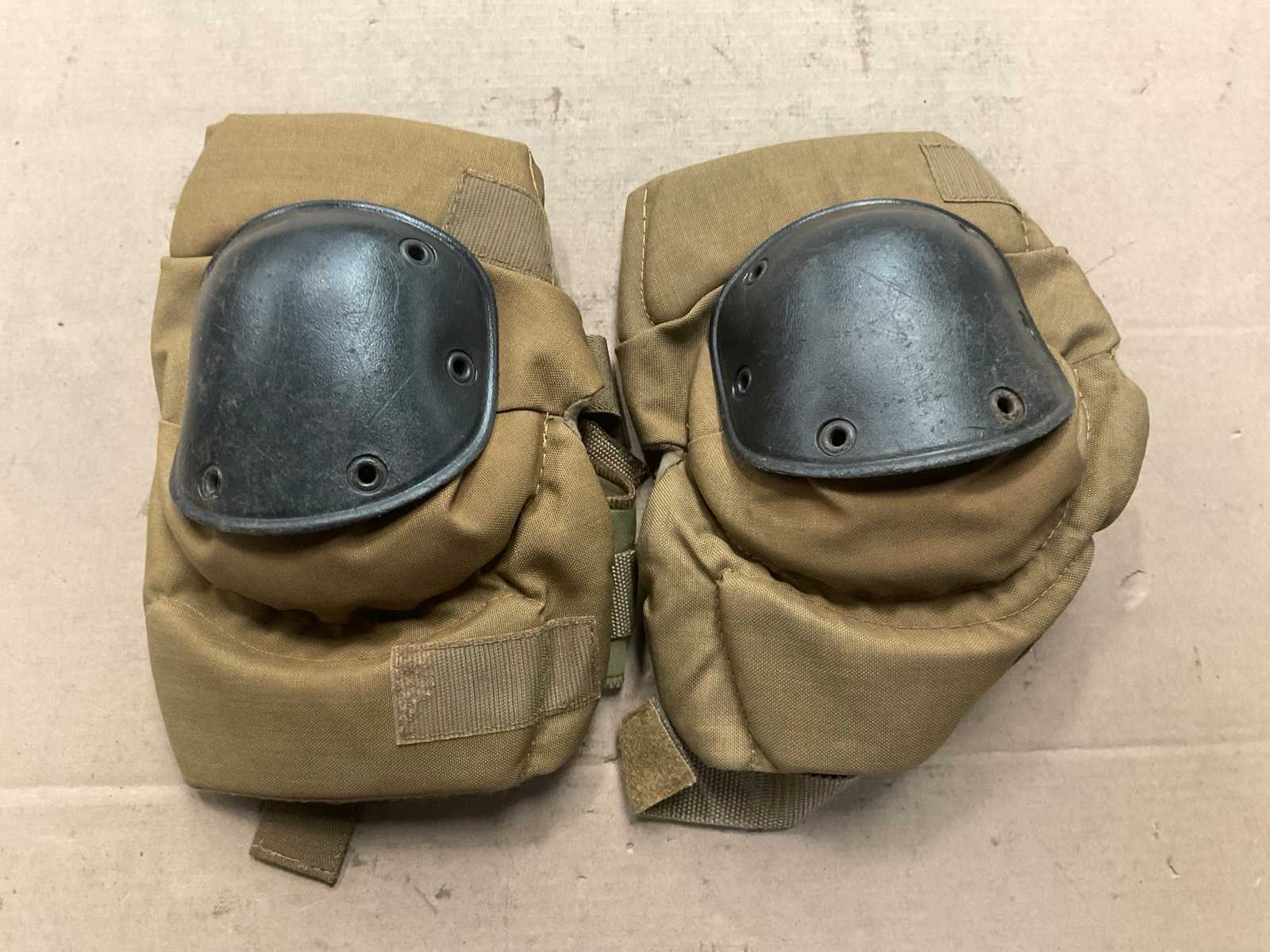 Knee pad set