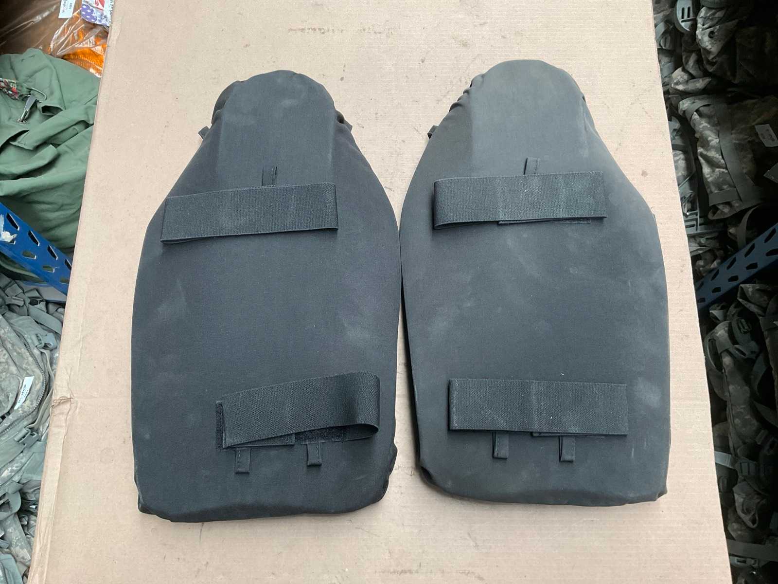 Chin guard set (4x)