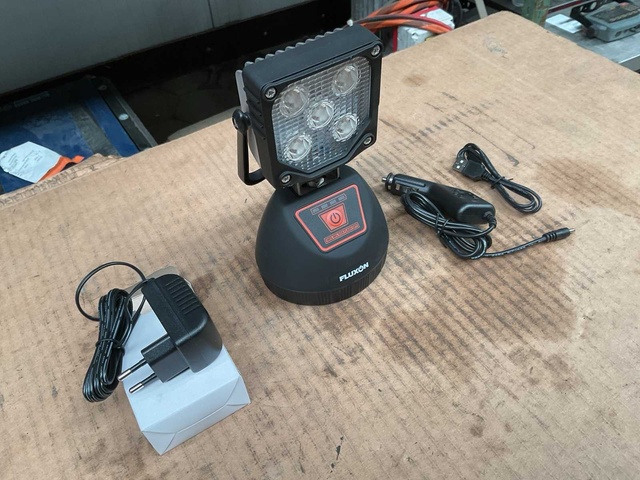 Fluxon LB10LIS Worklight