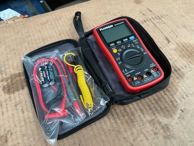 Fluxon DMM219 Multimeter