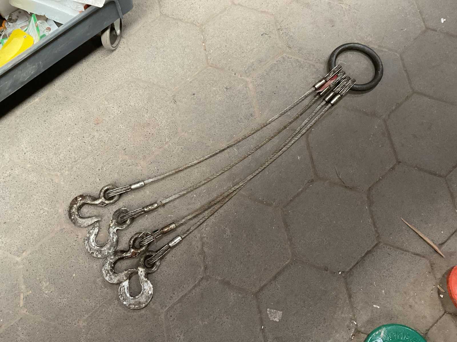 4 Sprong Hijskabel