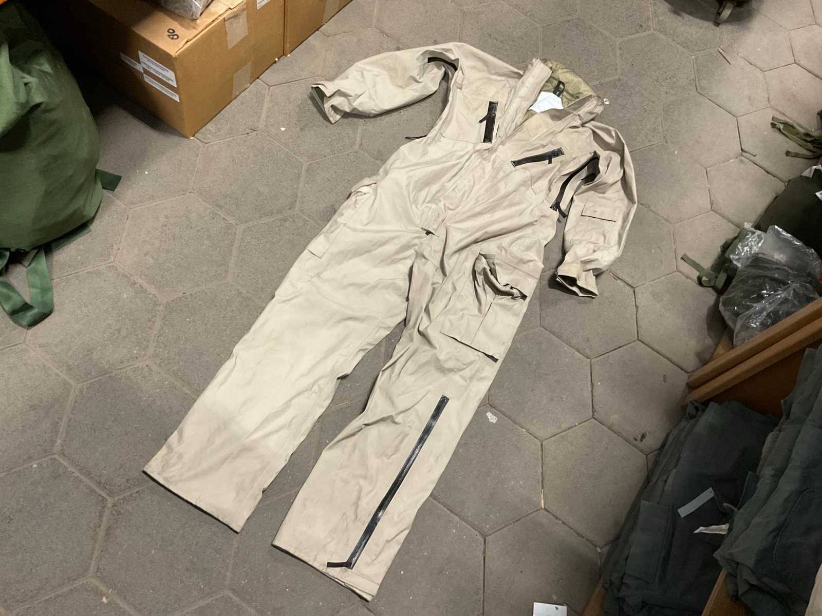 Small Fuel handler’s coverall