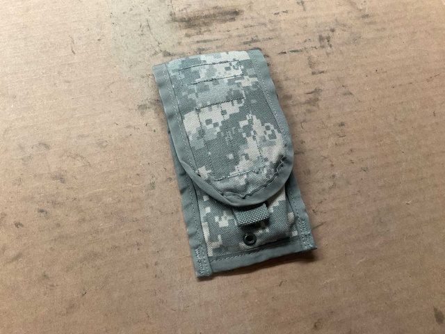 M4 two magazine pouch UCP (72x)