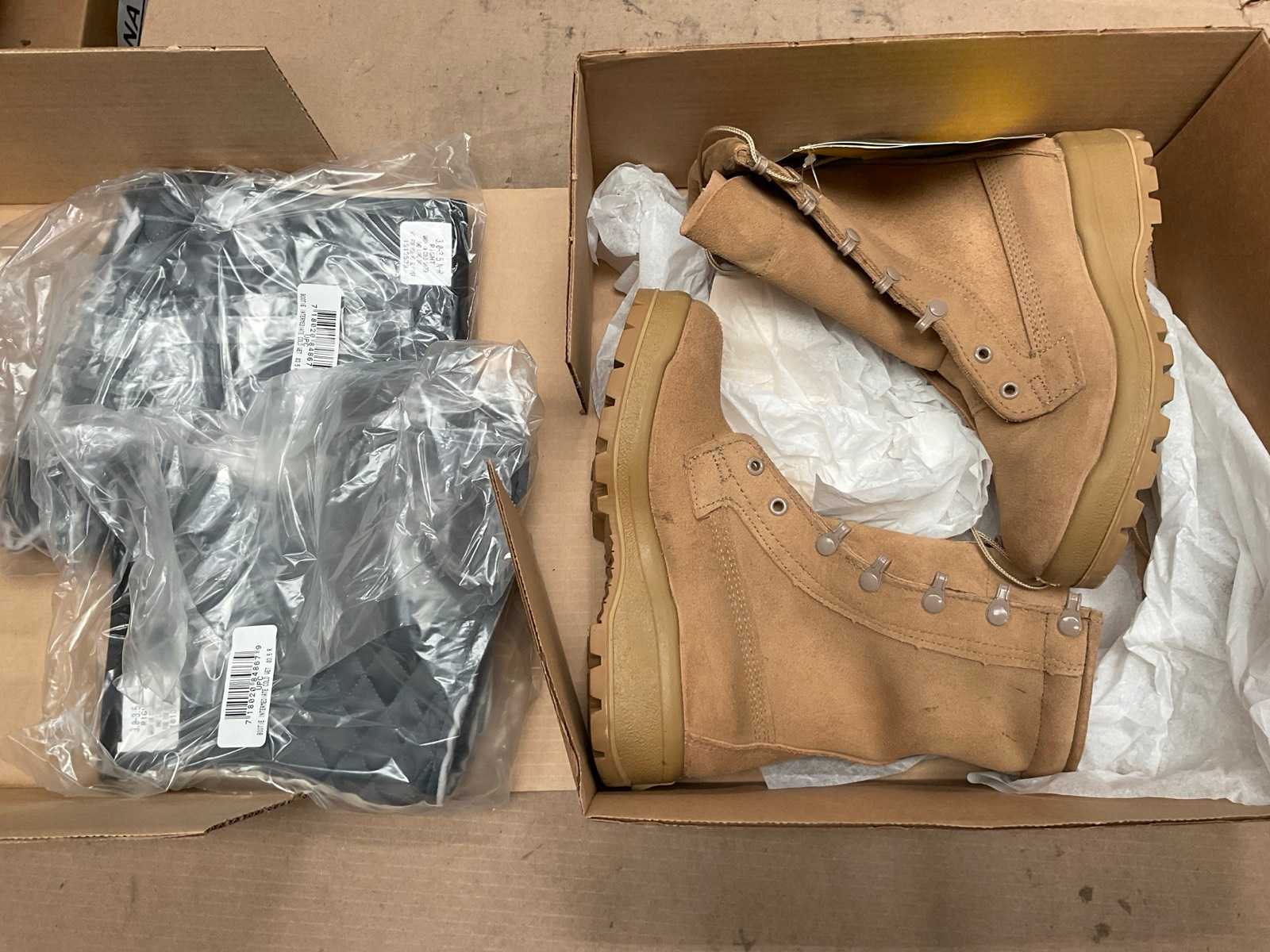 BelleVille Size; 3.5R Safety army boot