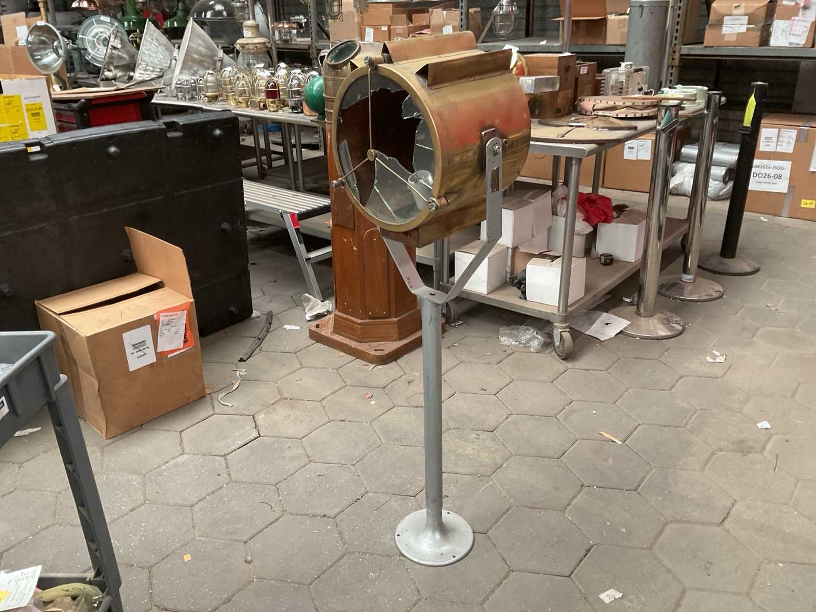 AqqQ Vintage scheeps schijnwerper