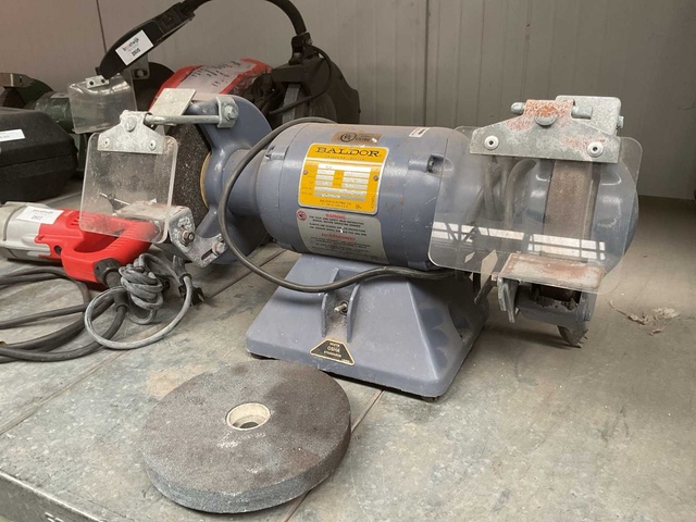 Baldor 712 Dubbelsteens slijpmachine