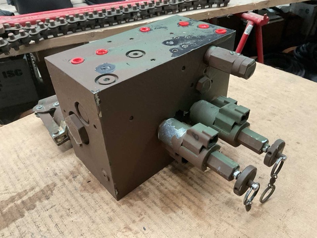 Hydraulic Manifold Assembly