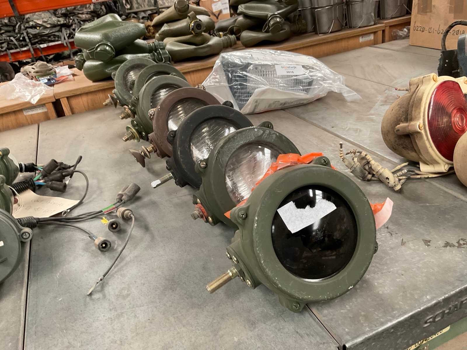 Military headlight (7x)