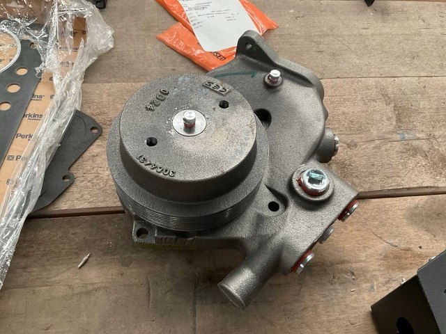 Perkins Hydraulic drive unit