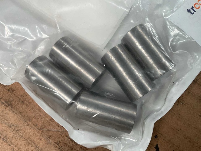 Sleeve Spacer