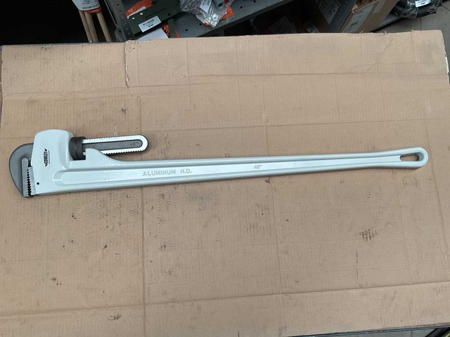 Cowley industries 48” Pijptang