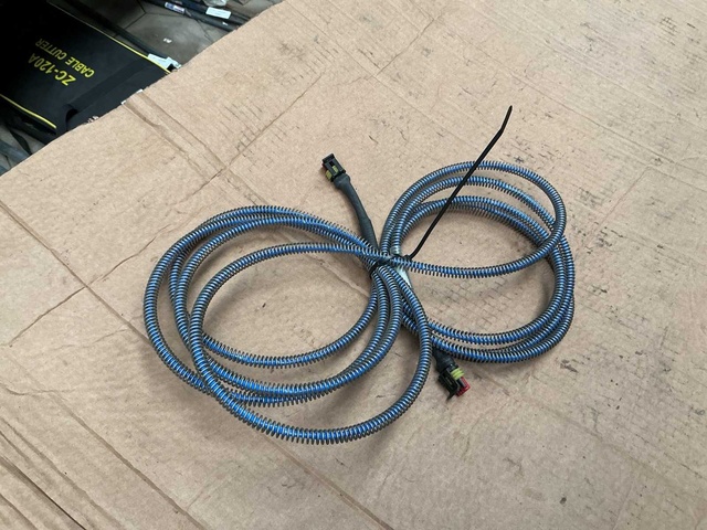 Power cable (15x)