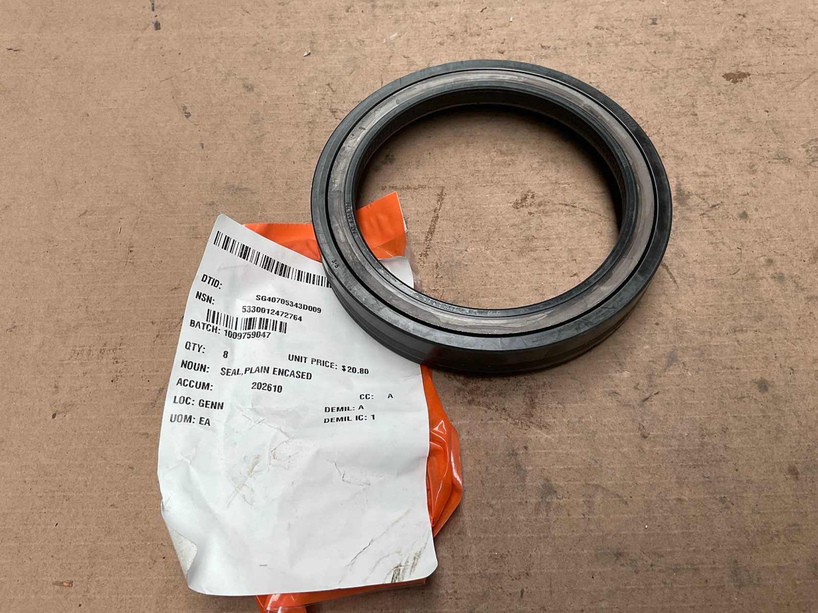 Plain seal encased (8x)