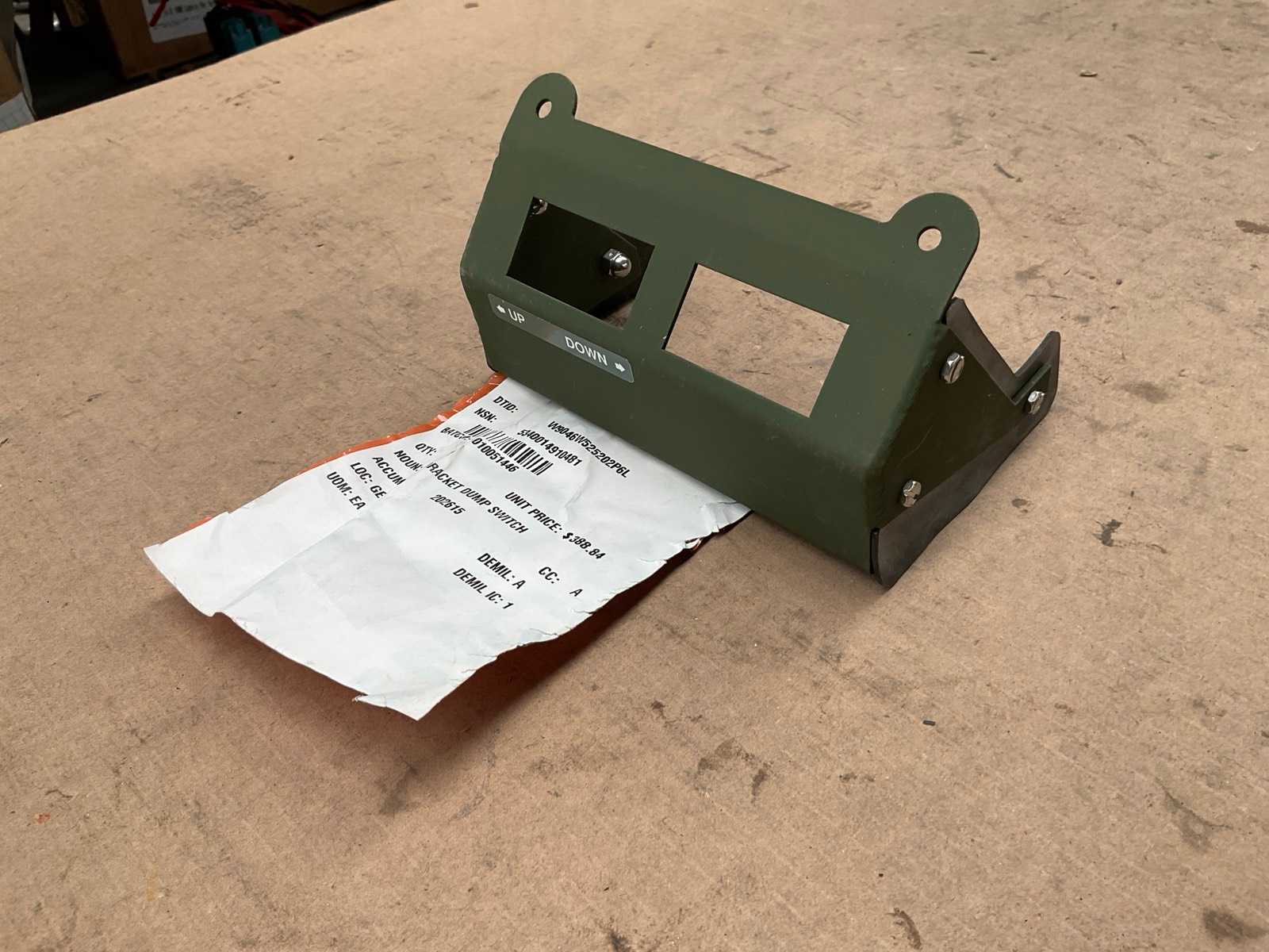 Bracket dump switch