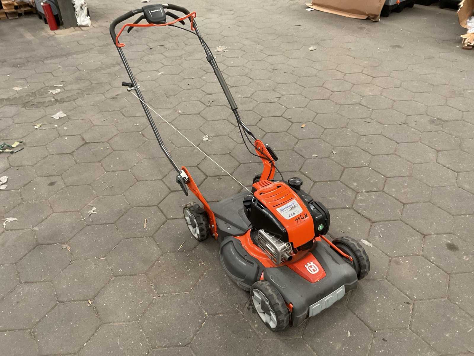 Husqvarna LB 348V Grasmaaier