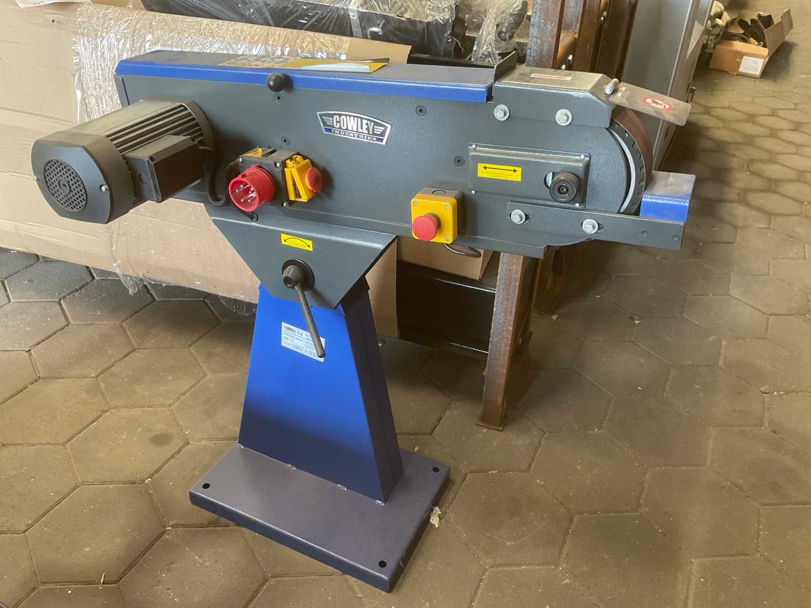 2022 Cowley BSM075K Bandschuurmachine