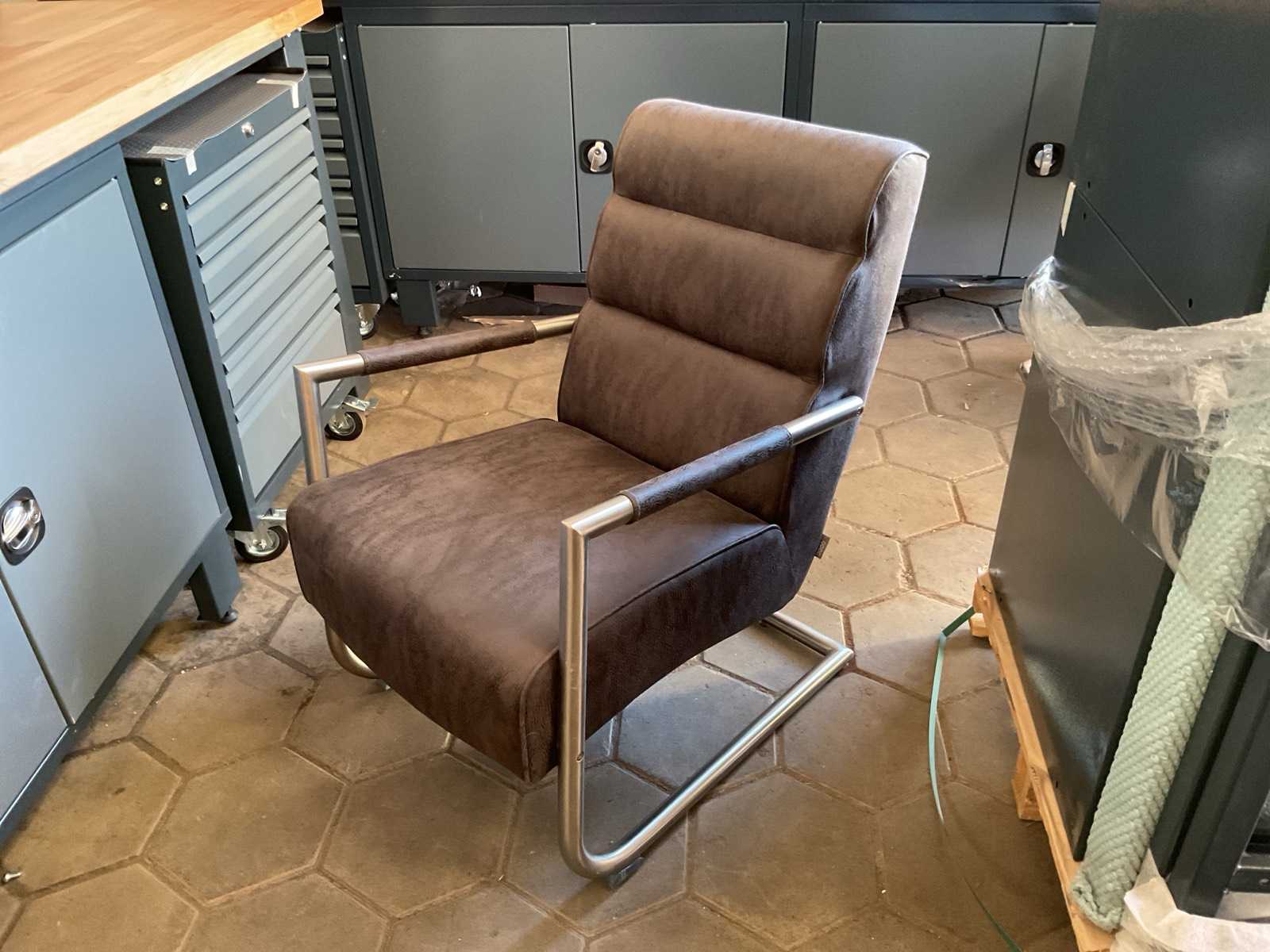 Stoelen (2x)