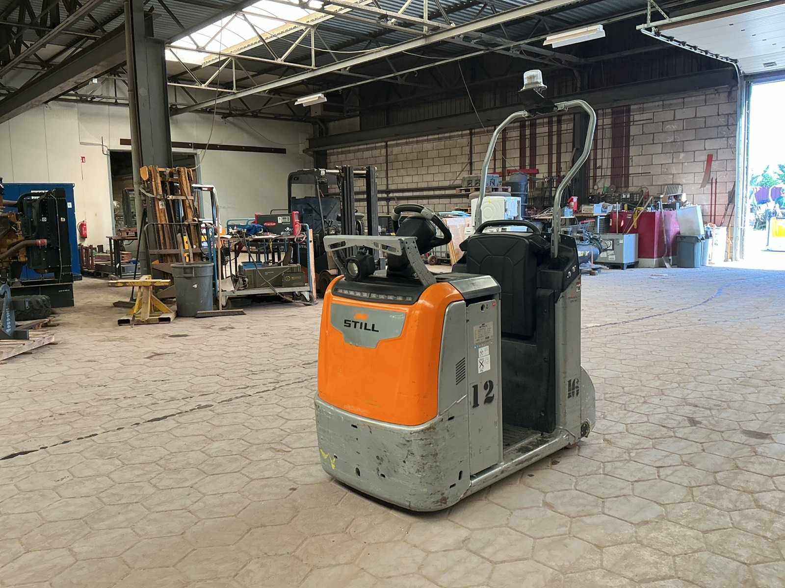 2018 Still LTX50 Warehouse tractor