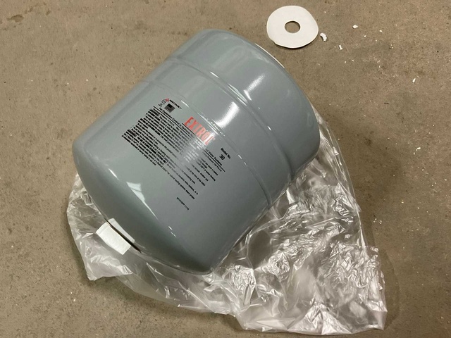 Extrol 30 Pressure tank