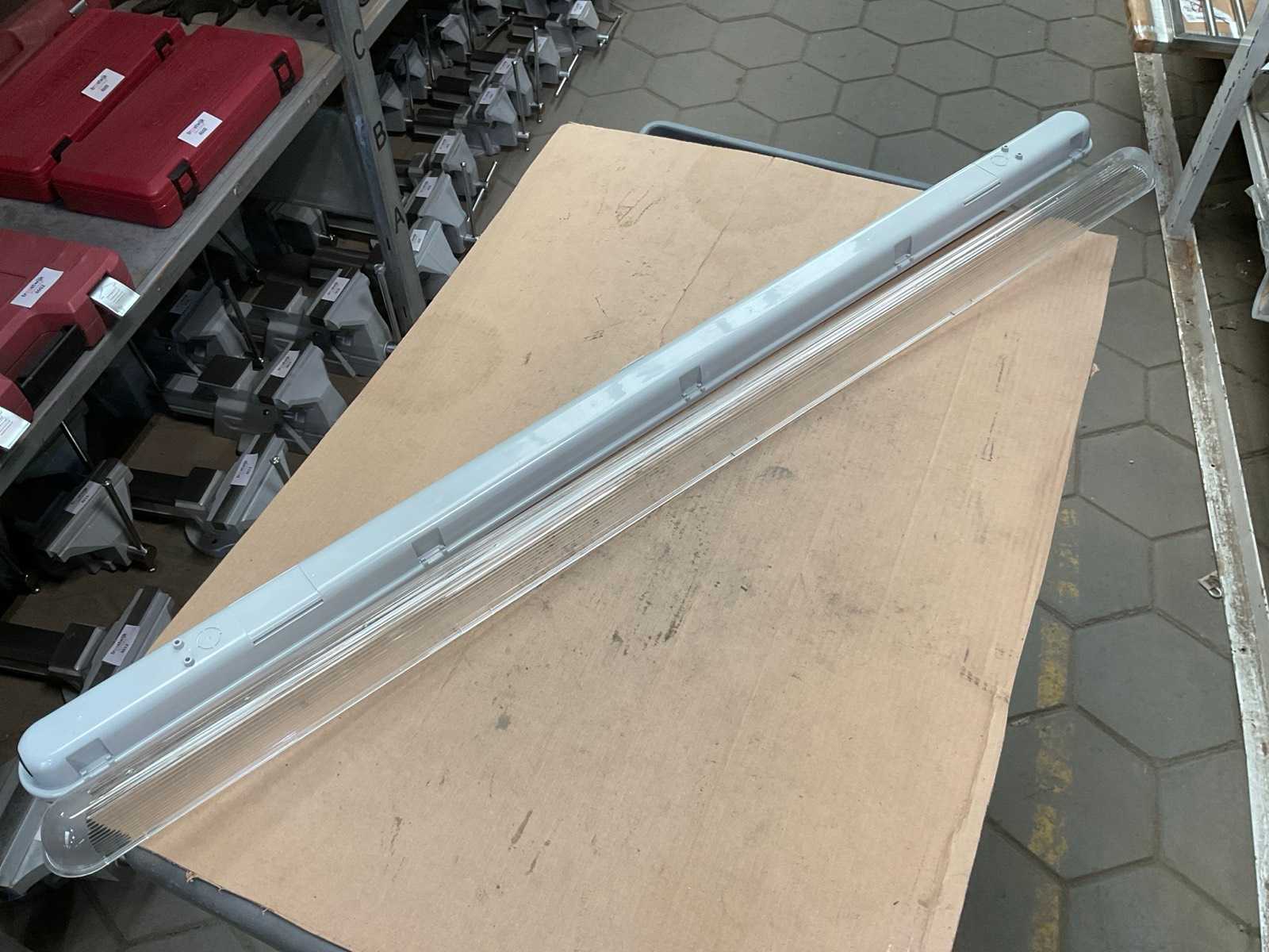 Novellite Electric lighting fixture (12x)