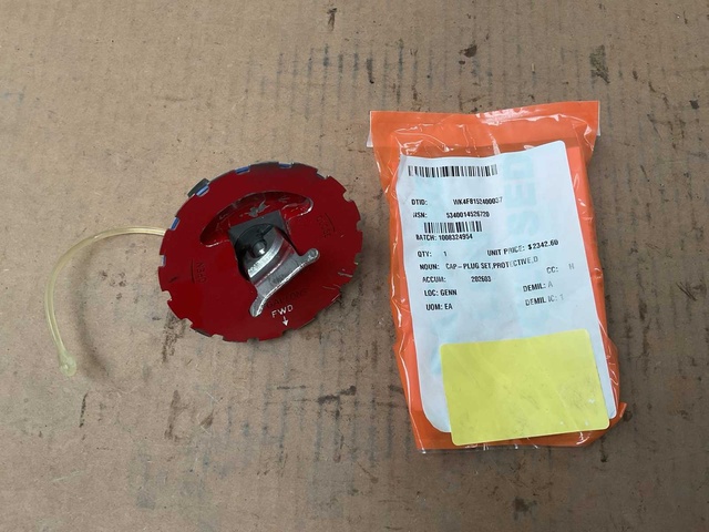 Protective cap plug set