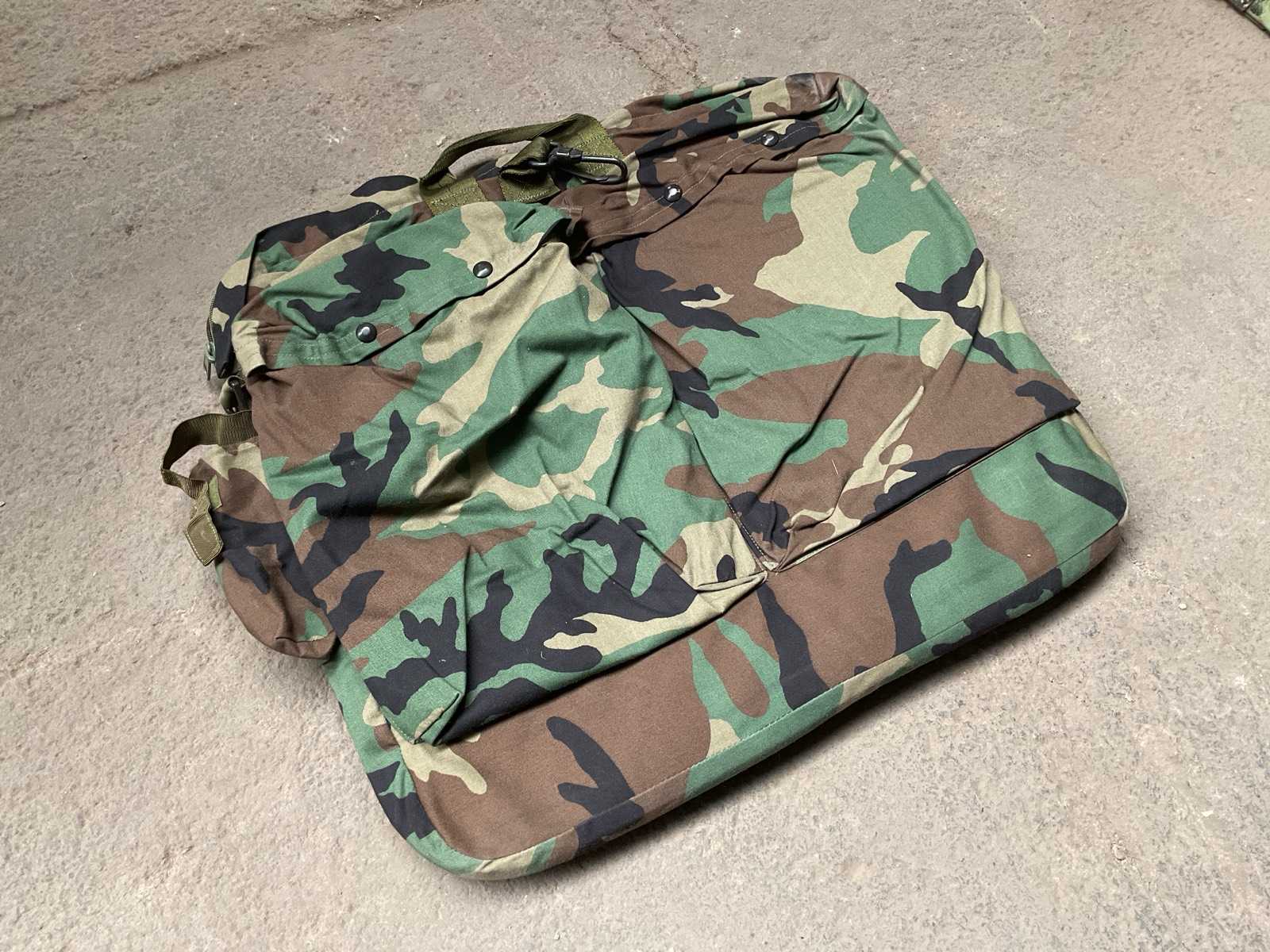 Flyers Helmet Bag (4x)
