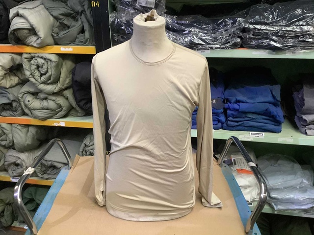 Cold weather undershirt (5x)
