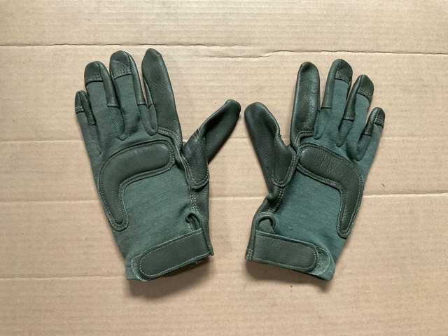 Combat gloves (71x)
