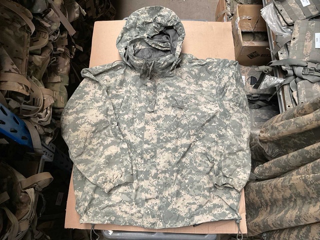 Extreme cold/wet weather jacket UCP (2x)