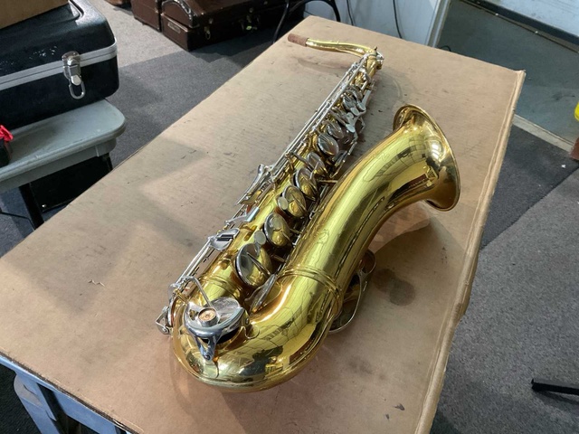 Conn 16M Saxofoon
