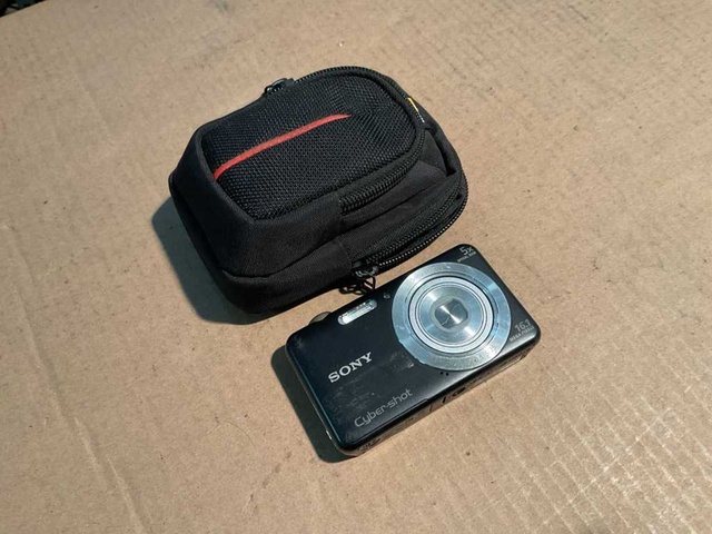 Sony DSC-W710 Cyber-shot Digitale fotocamera (3x)