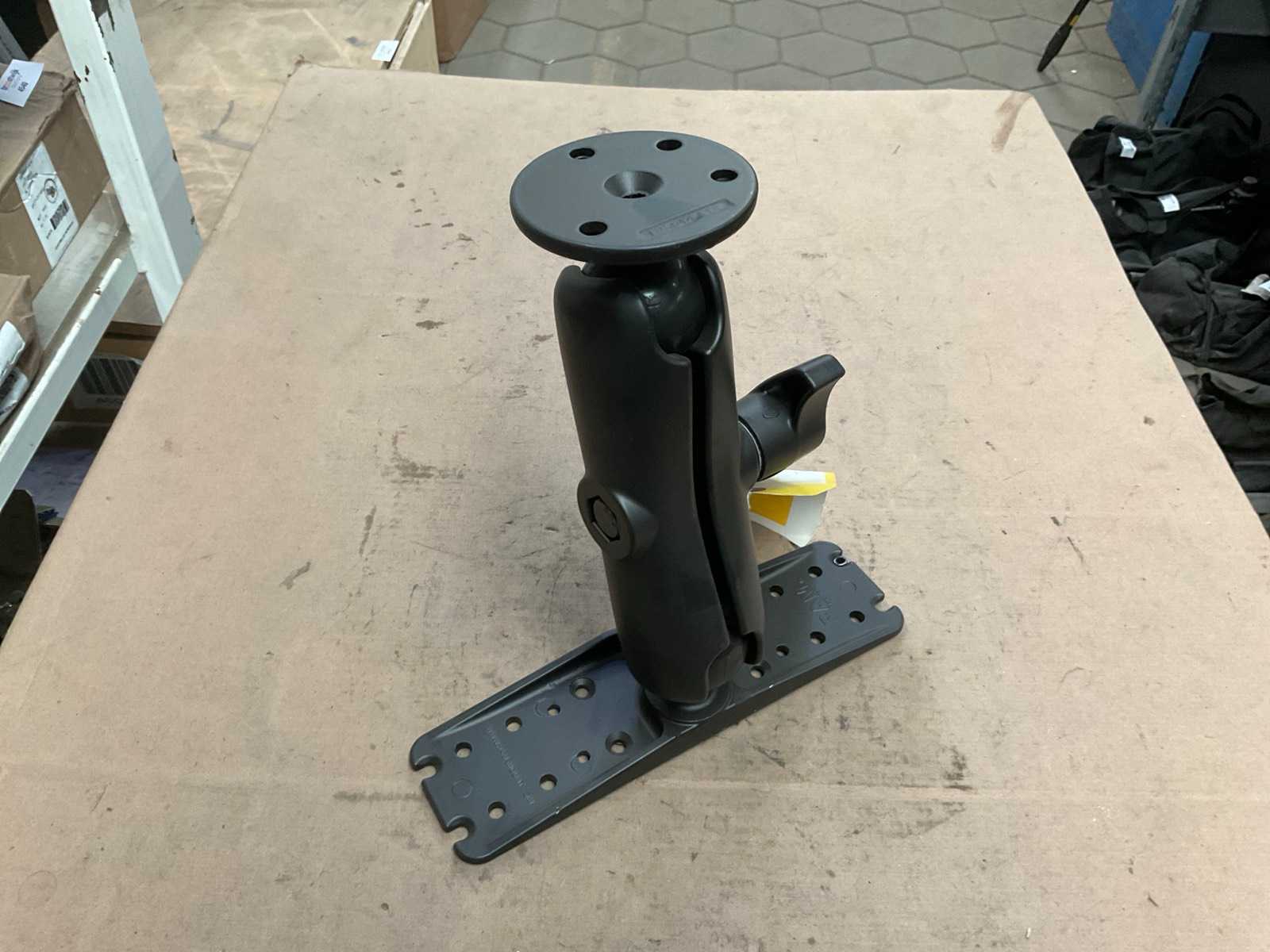 Piston pump